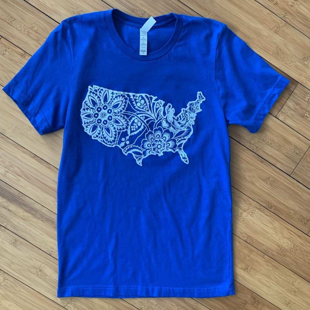 Women’s Blue US Floral Print Graphic T-Shirt